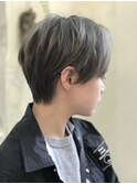 グレイアッシュのハンサムショート