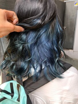 ビヨンドイー(beyond E) エメラルドブルー&コバルトブルーインナーカラー