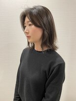 サク(Sac.)&nbsp;レイヤーボブに赤み消しグレージュカラー　Sac.栃木優佑