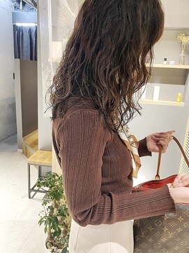 コフィー バイ メルト 吉祥寺(cofy by melt) 【三ツ井純】20代無造作パーマスタイリング簡単ゆるふわミディ