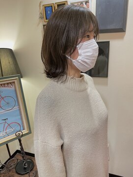 ヘアアンドスペース ベロン(hair&space velon) 顔周りレイヤースタイル