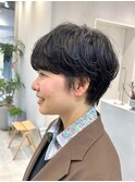 ハンサムショート前下がりボブ切りっぱなしボブニュアンスパーマ