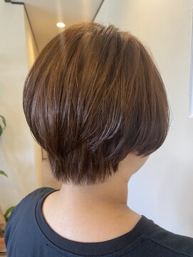 ウーヴリール 総社店(ouvrir) こなれ感アップ！ショートボブ
