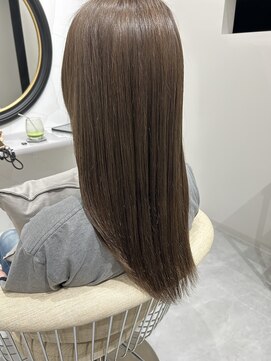 ラプアスヘアデザイン(Lapua's hair design) 透明感グレージュ