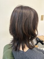 レイール(reir)&nbsp;ミディアムレイヤースタイル