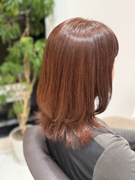 アンベリールフルー(EMBELLIR fleur) inoaカラーでツヤツヤに!くびれヘアスタイル