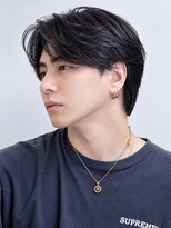アーリー(Ali'i)&nbsp;毛流れパーマ黒髪センターパートメンズショートツーブロック