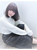 軽い質感で柔らかなボブスタイル