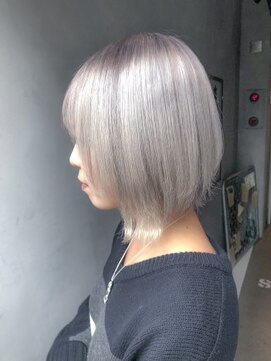 ジーナ(XENA) ホワイトオルチャン