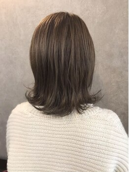 ヘアアンドスパ メロウ(hair and spa mellow)の写真/素敵に年齢を重ねる大人女性のキレイをお手伝い☆お悩みの白髪を丁寧に染めて自分に自信が持てる艶髪に♪