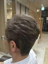 ヘアサロンアンドヘアメイクディー(hair salon hair make D)&nbsp;仙台Ｄ　クールショート×アップバング 白髪ぼかしｓｔｙｌｅ