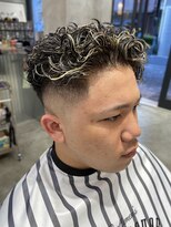 エフエム 明大前(FM)&nbsp;バーバー　刈り上げショート/パーマ/フェードカット/明大前