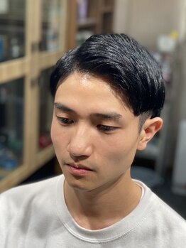 コーク(coke)の写真/◆平日夜21時まで営業◆ビジネス～ナチュラルまで幅広く対応◎髭・眉毛などの身だしなみもケア＜駐車場有＞