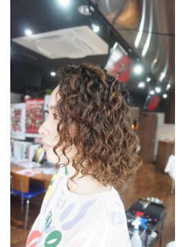 ヘアーエゴブラック(Hair EG-O Black+1) スパイラルパーマ