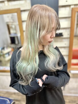 ラウラアンドロー(LAURA&RO) ケアブリーチデザイン/ミントカラー/グレーカラー/尼崎/大阪