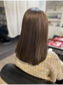 うるツヤグレージュ