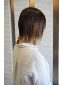 切りっぱなしボブ×裾カラー