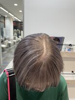 アース 福岡天神赤坂店(HAIR & MAKE EARTH) ワンブリーチで作る透明化溢れるグレージュカラー