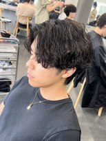 フィフス トウキョウ (fifth TOKYO) 緩めシャドウパーマメンズ縦落ち波巻きツイストスパイラルパーマ