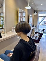 ヘアーメイクロージー 八軒店 (HAIR MAKE ROSY)&nbsp;前下がりマッシュショート×ハイライトカラー×刈り上げ