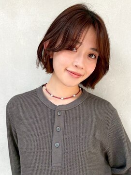 ガーデンヨコハマ(GARDEN YOKOHAMA) ミニボブ くびれレイヤー シースルーバング ブラウンベージュ