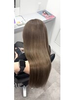 トイロ ウィステリア(toiro wisteria) 1ブリーチで出来るヘーゼルベージュ♪