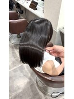 アンダーバーホワイト 広島 本通店(_WHITE)&nbsp;美髪矯正/縮毛矯正/髪質改善/艶髪
