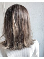 エイト 福岡天神店(EIGHT fukuoka)&nbsp;【EIGHT福岡】nabe_外国人風バレイヤージュホワイトベージュ☆☆