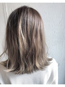 エイト 福岡天神店(EIGHT fukuoka) 【EIGHT福岡】nabe_外国人風バレイヤージュホワイトベージュ☆☆