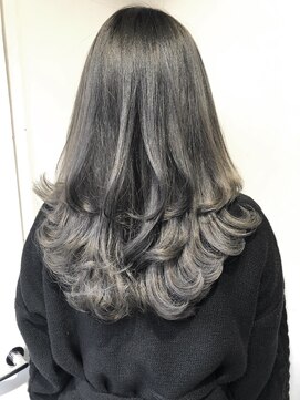 フォーク(FOLK) 恵比寿×YAMATO 外国人風シルバーグレージュレイヤーワンカール