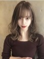 キングダム(KING DUMB) 高明度、高彩度カラーで優しいイメージに。