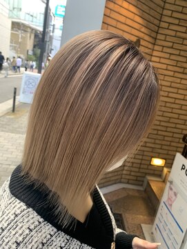 ラフ 難波店(LAFF) #黒髪#ボブルフ#ネビージュ#小顔#ワンレン