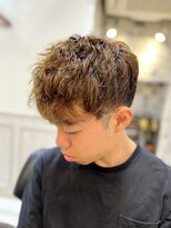 ミリオンバックス 上野(Million Bucks)&nbsp;ツーブロック／パーマ<理容室>[メンズ/シェービング/床屋/上野]