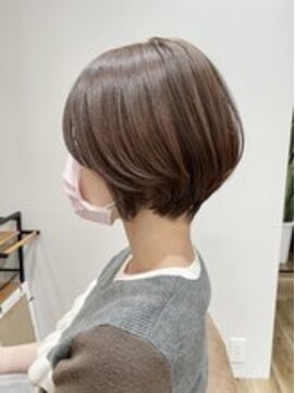 トットファム(tot.fam.) 【tot.fam. 】クラフトカットで作るショートボブ☆20代30代40代