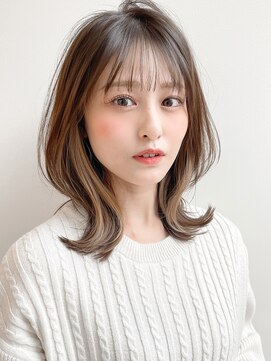 アグノス 青山(Agnos) くびれレイヤーアッシュベージュ前髪エアリーカール