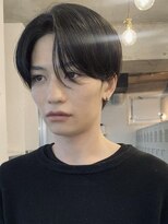 レタッチバイフィフス(RETOUCH by fifth)&nbsp;センターパートカルマヘアニュアンスパーマ韓国シャドウパーマ