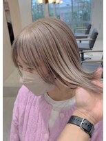 スタン 渋谷(Stam)&nbsp;ミルクティーベージュインナーカラーボブケアブリーチハイトーン