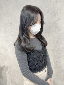 シー(shii..) 《shii..》#シアーグレー#透明感カラー