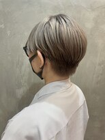 クロ(curro)&nbsp;ツーブロ/ハイトーン