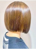 冬の大人可愛◎髪質改善ツヤ髪カラーで切りっぱなし