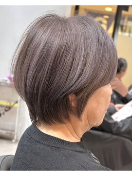 ヨファ ヘアー(YOFA hair) 似合わせ　大人ショート