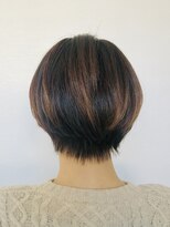 ヘアートープ ウニコ(life and hair design Hair Tope unico)&nbsp;《Hair Tope unico》ハイライトショートスタイル