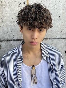 フィフス 原宿(fifth) ツイストスパイラルパーマメンズパーマ波巻きパーマツーブロック