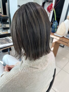 シェルハ(SHELHA) 切りっぱなしボブ/ベルボブ/ハイライトカラー