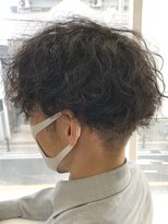 ヘッズ 本八幡店(HEADS)&nbsp;MEN'S HAIR  センターパート　ツイストスパイラル　コンマヘア