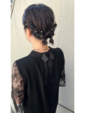 イリ(ili) "【ILi】ヘアアレンジ"