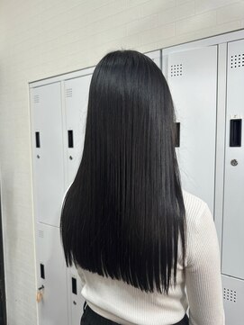 ユートピア(U topia) カット/アッシュブラックカラー