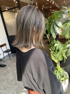 アットラップレーヴ(attrape-reve) 【attrape-reve】外ハネボブ/グラデーションカラー