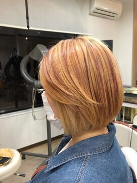 サガ 三本柳店(Saga) ハイライト／ボブスタイル