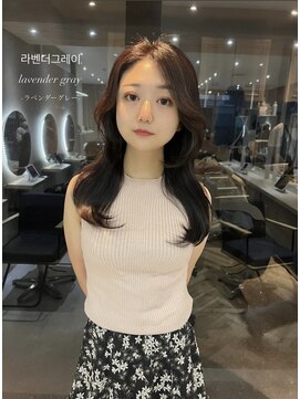 ジーナ 福岡天神(Zina) 韓国/髪質改善/ブリーチ/ダブルカラー/インナーカラー/縮毛矯正